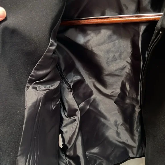 Carmel Zhao Black Zip Up Crop Jacket Size 4